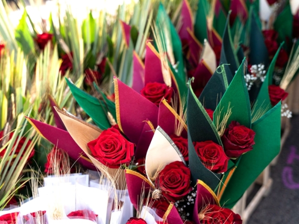 Quieres montar una parada de rosas o libros por Sant Jordi?